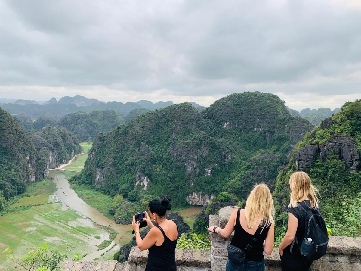 Tuan Nam Homestay Ниньбинь Экстерьер фото